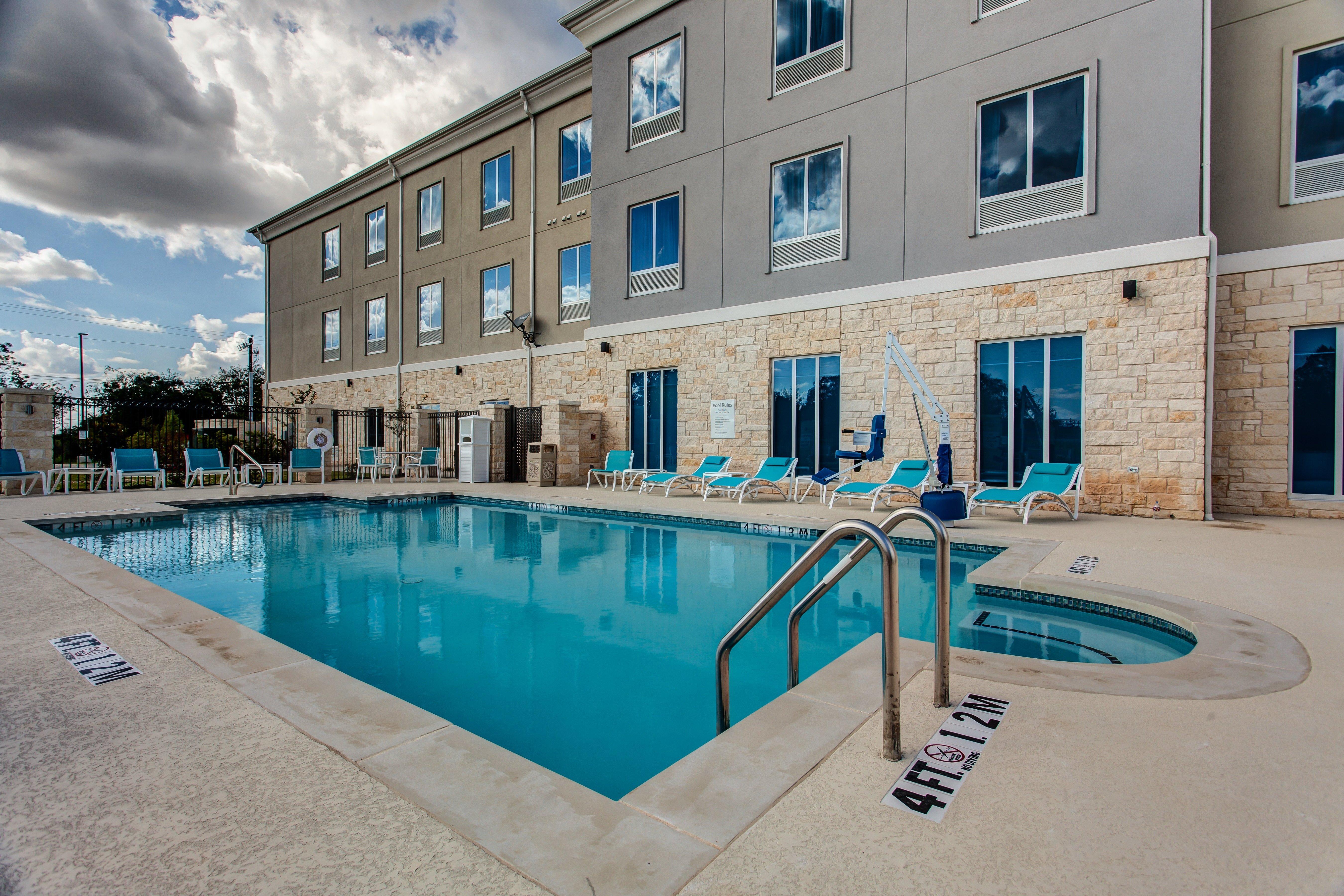 Holiday Inn Express & Suites Gatesville - N. Ft Hood By Ihg Eksteriør bilde