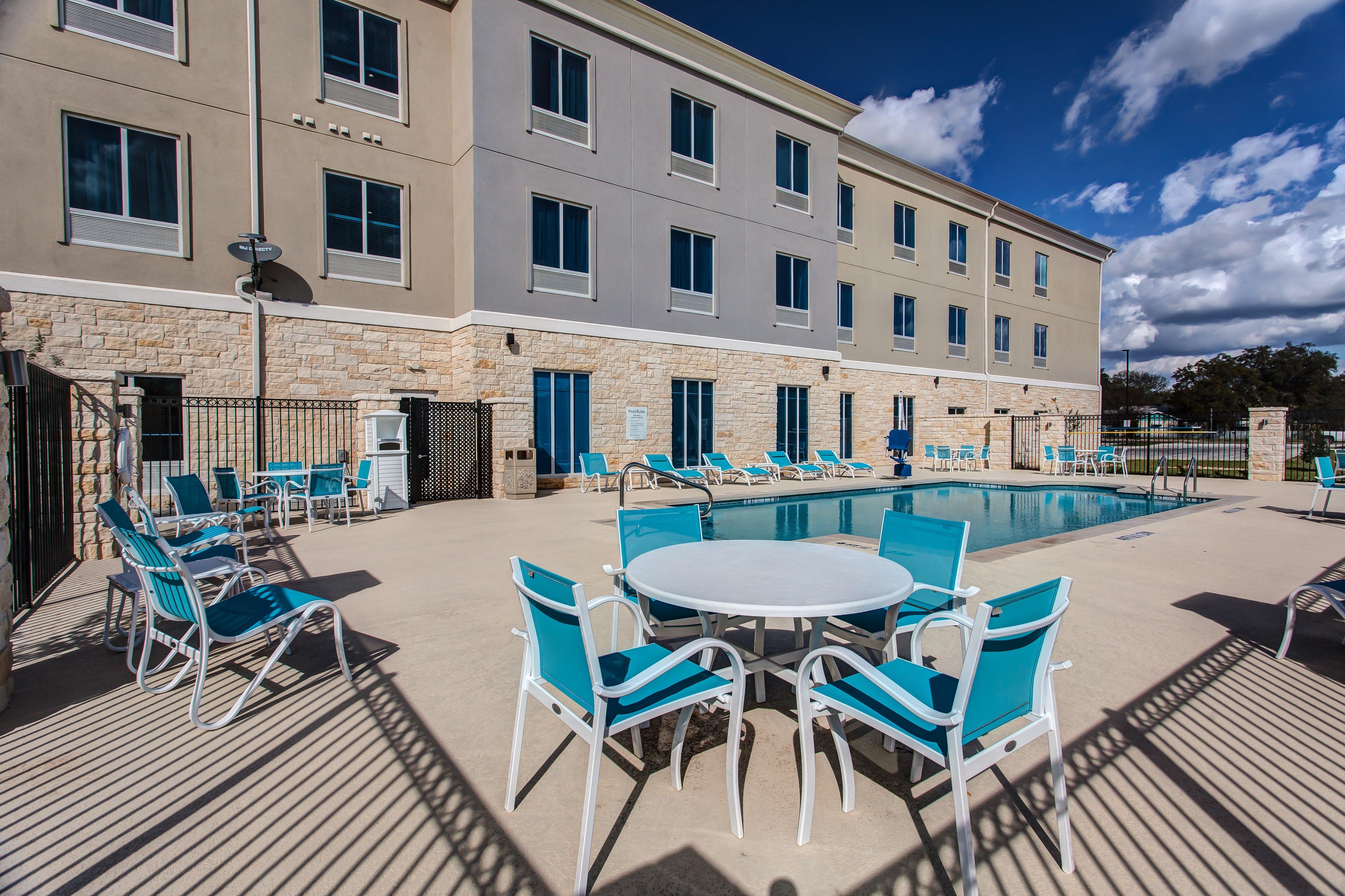Holiday Inn Express & Suites Gatesville - N. Ft Hood By Ihg Eksteriør bilde